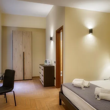 Piazza Cavour Guest house